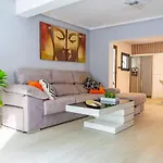 Oasis • Pisc. Privada • Wifi • Familia • A/c *