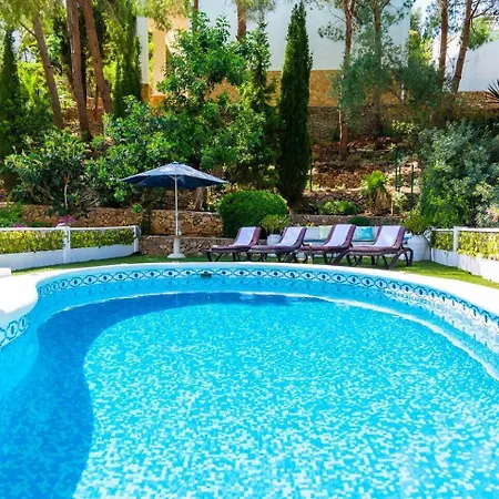 Oasis • Pisc. Privada • Wifi • Familia • A/c *