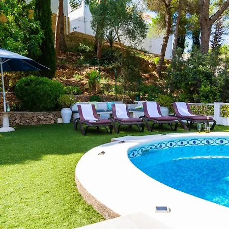 Villa Oasis • Pisc. Privada • Wifi • Familia • A/c *