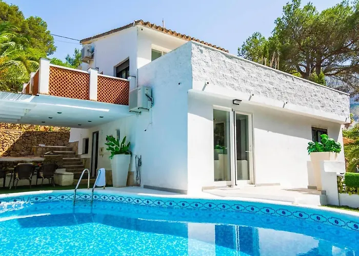 Oasis • Pisc. Privada • Wifi • Familia • A/c Villa *