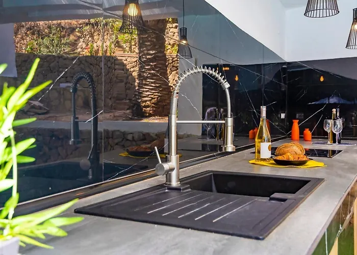 Oasis • Pisc. Privada • Wifi • Familia • A/c Denia