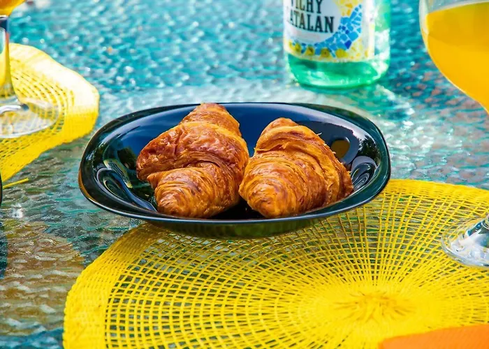 Oasis • Pisc. Privada • Wifi • Familia • A/c