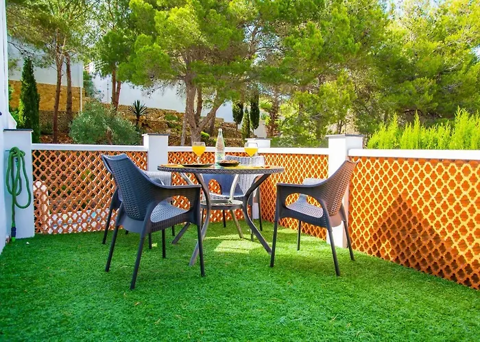 Villa Oasis • Pisc. Privada • Wifi • Familia • A/c